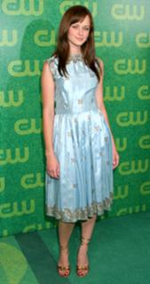 Alexis Bledel feet photo thumbnail