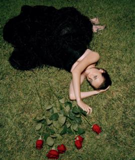 Alexis Bledel feet photo thumbnail