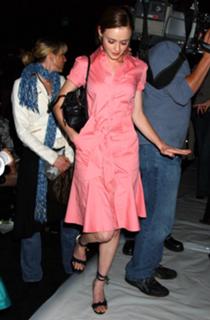 Alexis Bledel feet photo thumbnail