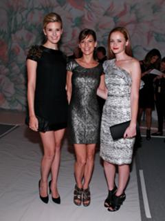 Alexis Bledel feet photo thumbnail