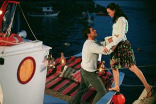 Alexis Bledel feet photo thumbnail