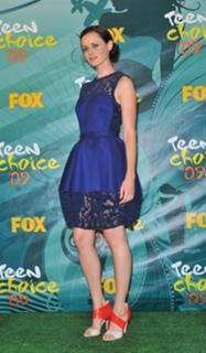 Alexis Bledel feet photo thumbnail