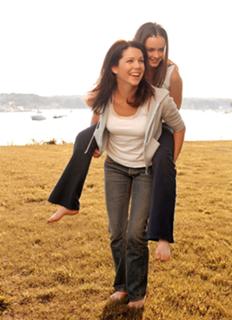 Alexis Bledel feet photo thumbnail