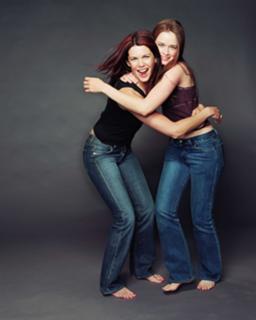 Alexis Bledel feet photo thumbnail