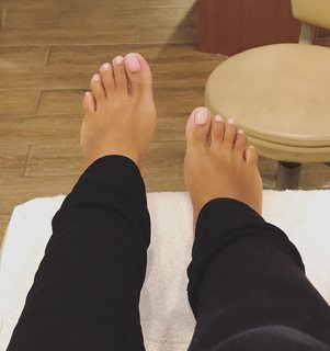 Alexis Fields feet photo 14