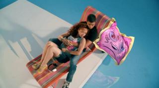 Alexis Jordan feet photo thumbnail
