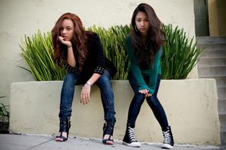 Alexis Jordan feet photo thumbnail