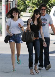 Alexis Neiers feet photo 16