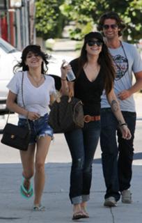 Alexis Neiers feet photo 11