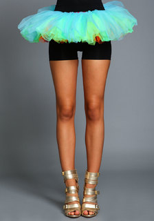 Alexis Ren feet photo thumbnail