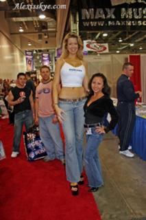 Alexis Skye feet photo 2