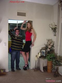Alexis Skye feet photo 14