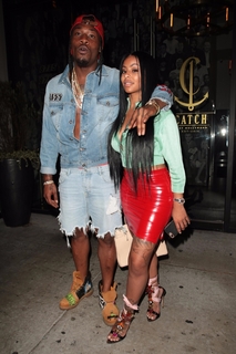 Alexis Skyy feet photo thumbnail