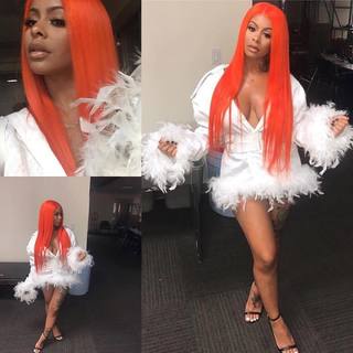 Alexis Skyy feet photo thumbnail