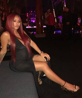 Alexis Skyy feet photo thumbnail