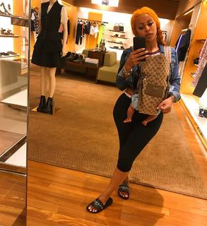 Alexis Skyy feet photo thumbnail