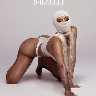 Alexis Skyy feet photo thumbnail