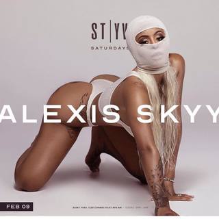 Alexis Skyy feet photo thumbnail