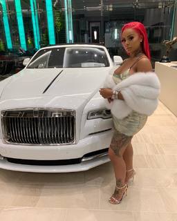 Alexis Skyy feet photo thumbnail
