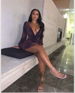 Alexis Skyy feet photo thumbnail
