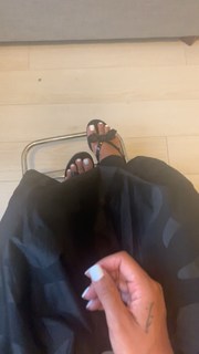 Alexis Skyy feet photo thumbnail
