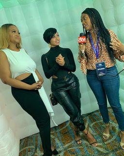 Alexis Skyy feet photo thumbnail