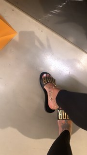 Alexis Skyy feet photo thumbnail