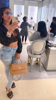 Alexis Skyy feet photo thumbnail
