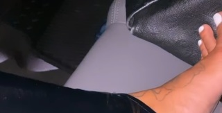 Alexis Skyy feet photo thumbnail