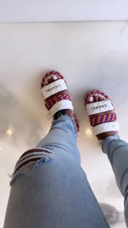 Alexis Skyy feet photo thumbnail