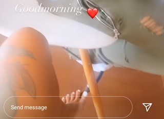 Alexis Skyy feet photo thumbnail