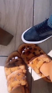 Alexis Skyy feet photo thumbnail