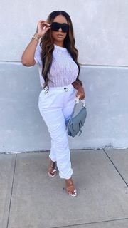 Alexis Skyy feet photo thumbnail
