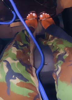 Alexis Skyy feet photo thumbnail