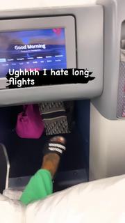 Alexis Skyy feet photo thumbnail