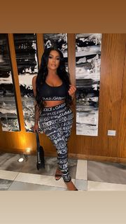 Alexis Skyy feet photo thumbnail