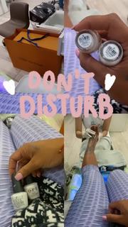 Alexis Skyy feet photo thumbnail