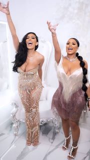 Alexis Skyy feet photo thumbnail