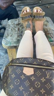 Alexis Skyy feet photo thumbnail