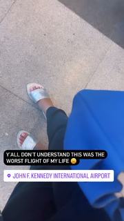 Alexis Skyy feet photo thumbnail