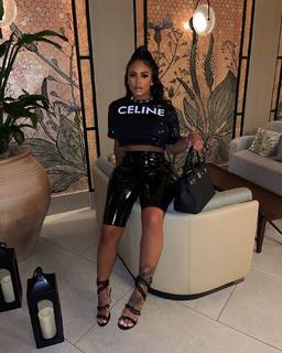 Alexis Skyy feet photo thumbnail