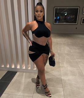 Alexis Skyy feet photo thumbnail
