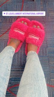 Alexis Skyy feet photo thumbnail