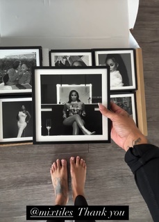 Alexis Skyy feet photo thumbnail