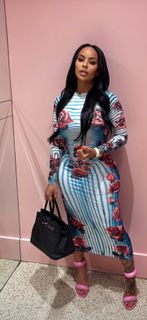 Alexis Skyy feet photo thumbnail