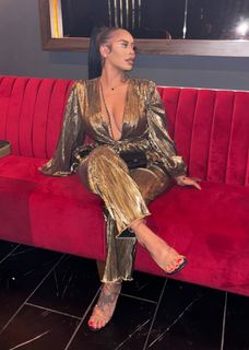 Alexis Skyy feet photo thumbnail