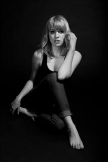 Alexz Johnson feet photo 16