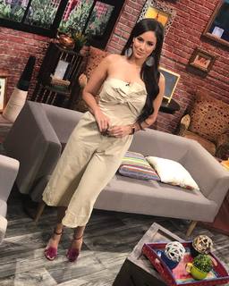 Aleyda Ortiz feet photo 1
