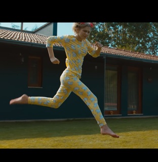 Aleyna Tilki feet photo thumbnail