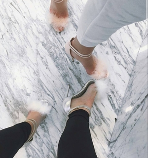 Aleyna Tilki feet photo thumbnail